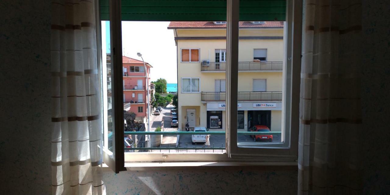 Casa Arcobaleno Cupra Marittima Exterior foto